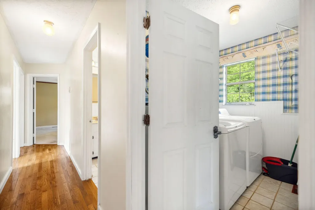 3024 Springs Branch Drive London KY 40744