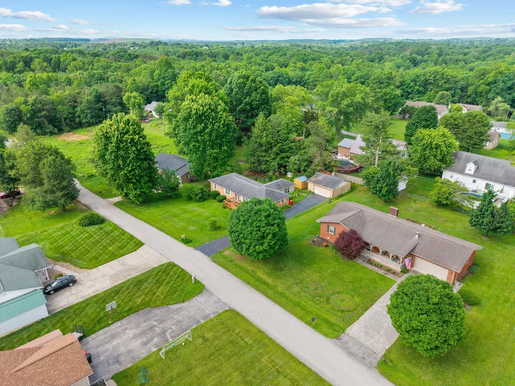 3024 Springs Branch Drive London KY 40744
