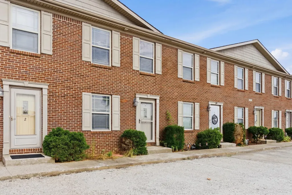 1031 Brooklyn Boulevard Berea KY 40403