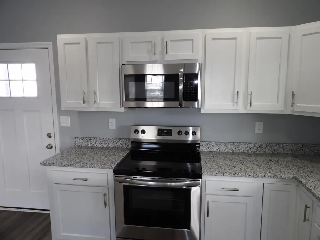 240 E Court Street Lawrenceburg KY 40342