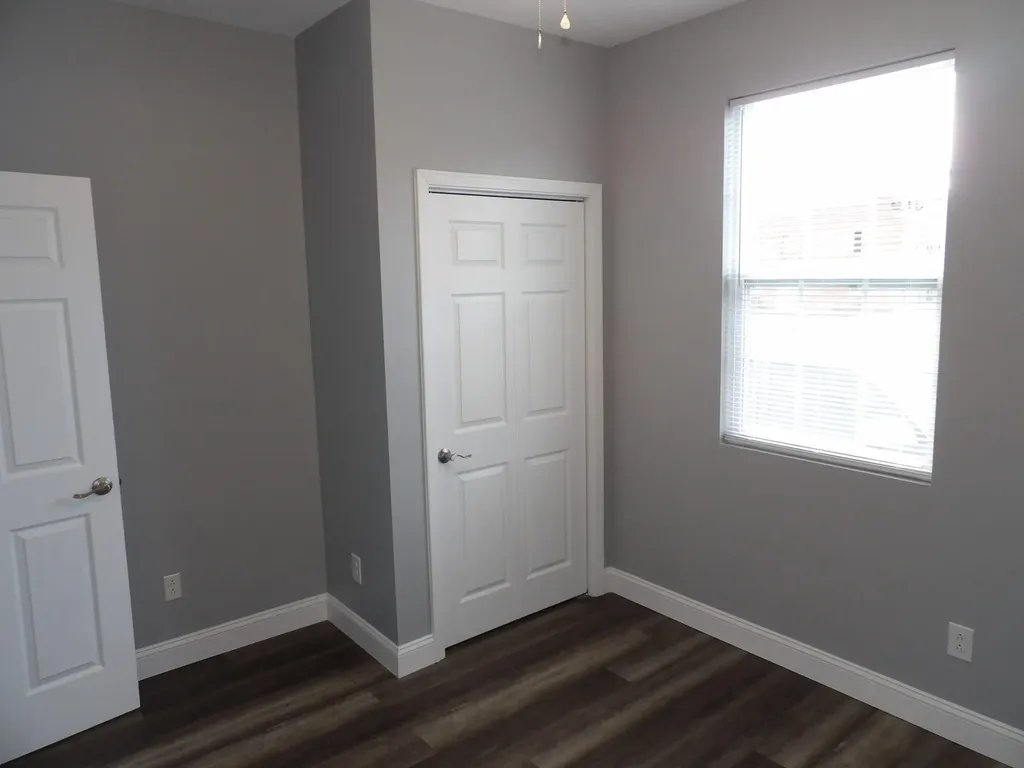 240 E Court Street Lawrenceburg KY 40342