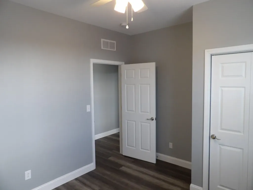 240 E Court Street Lawrenceburg KY 40342