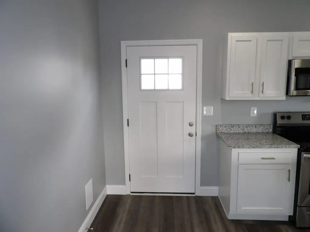 240 E Court Street Lawrenceburg KY 40342