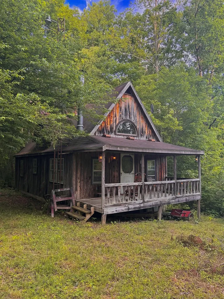 178 Greasy Creek Road West Liberty KY 41472