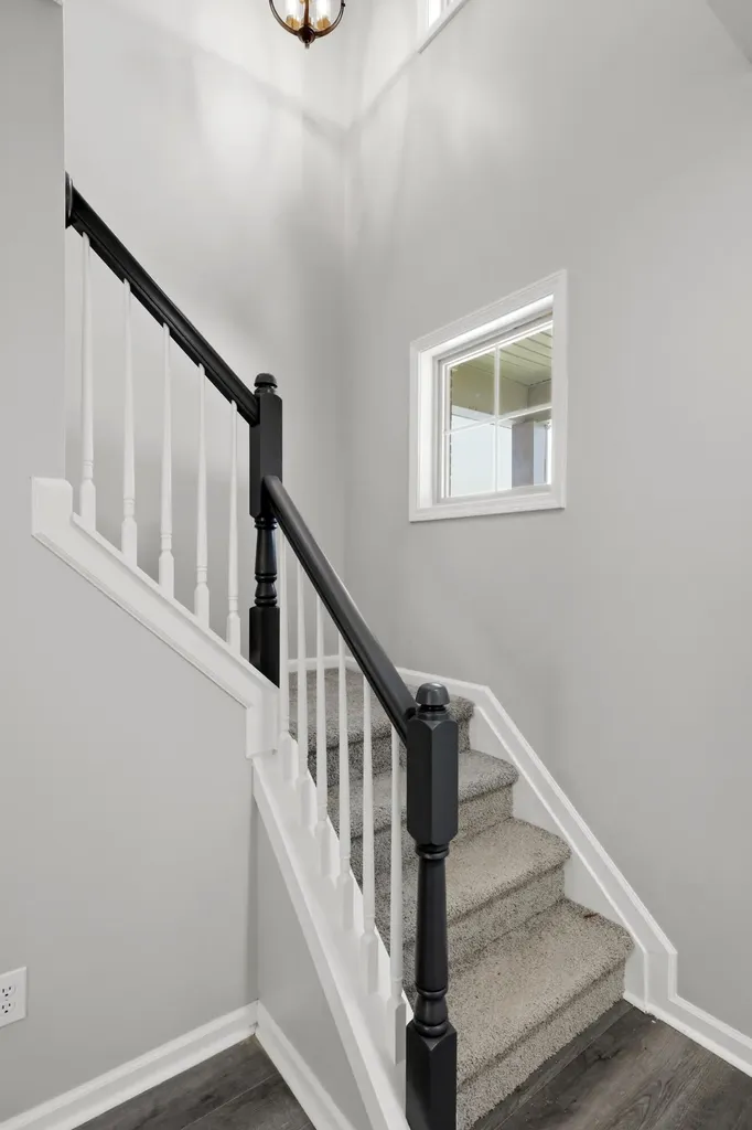 3705 Lochdale Terrace Lexington KY 40514