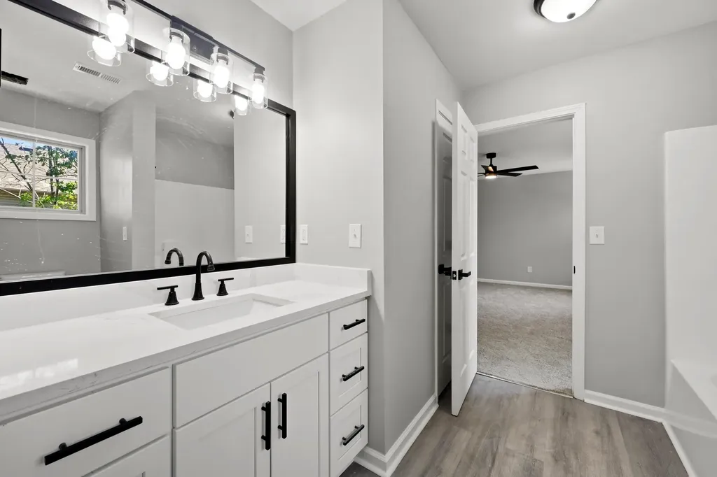 3705 Lochdale Terrace Lexington KY 40514
