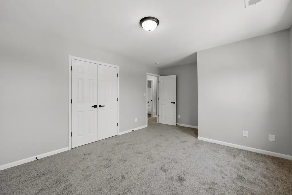 3705 Lochdale Terrace Lexington KY 40514