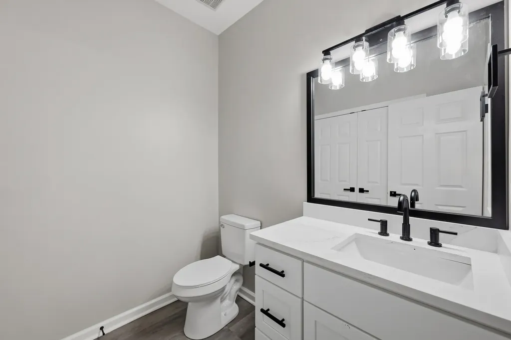 3705 Lochdale Terrace Lexington KY 40514