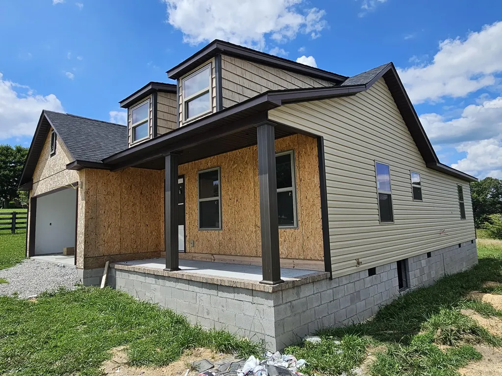 136 Cloyd Lane London KY 40741