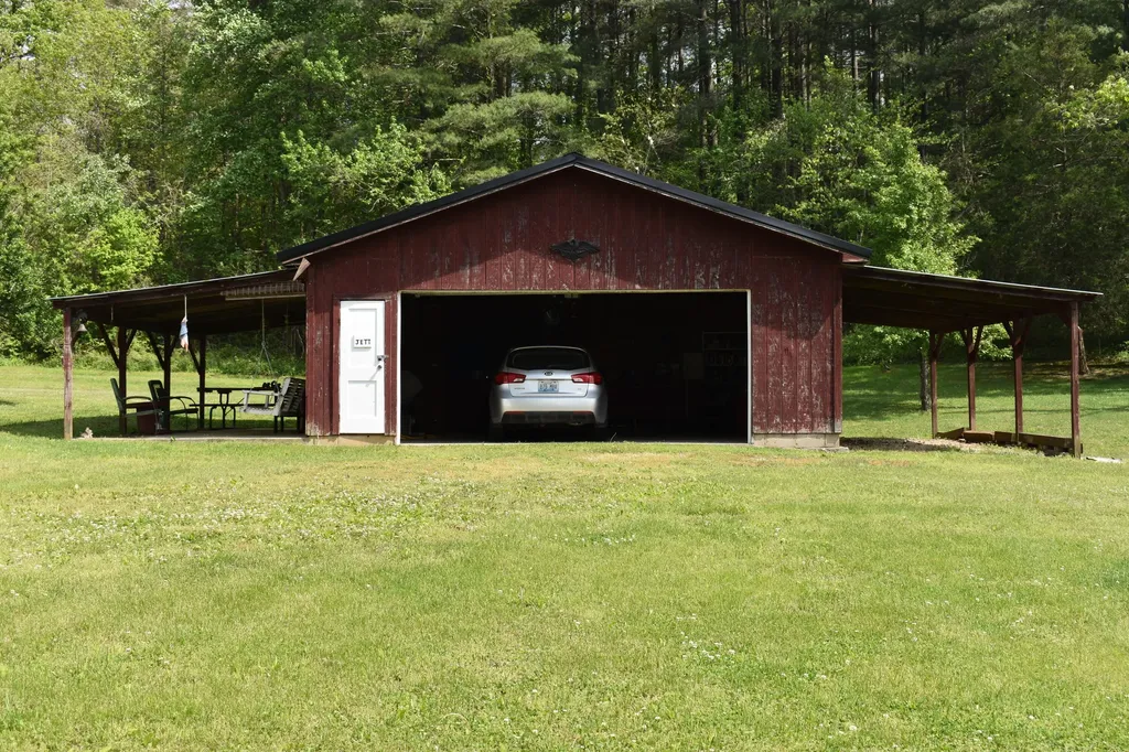 2773 Mud Lick Road Salt Lick KY 40371