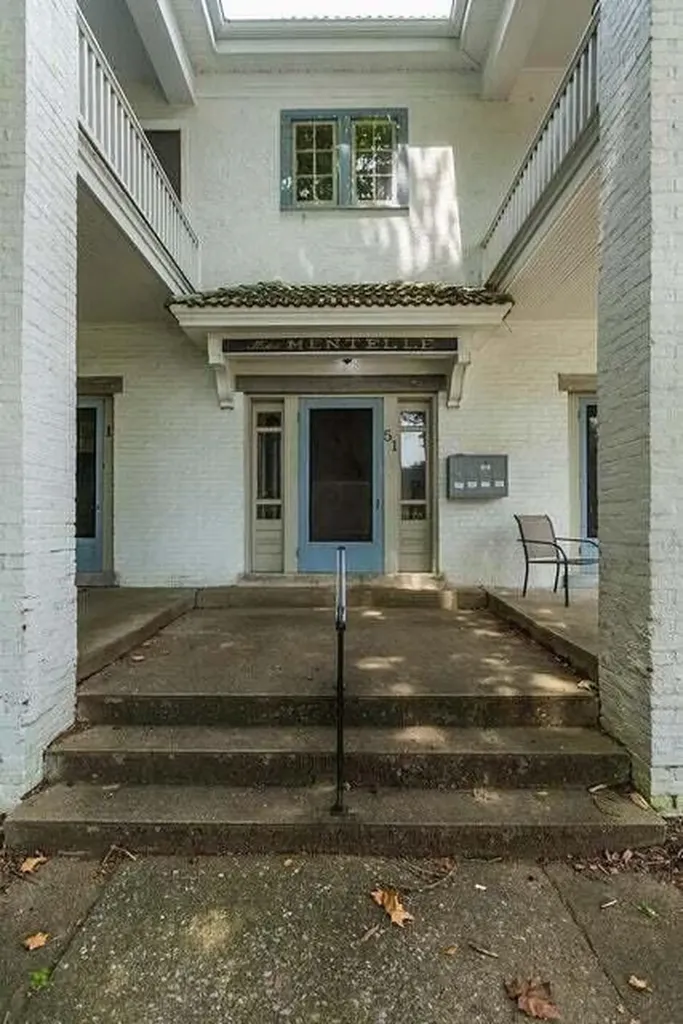 51 Mentelle Park Lexington KY 40502