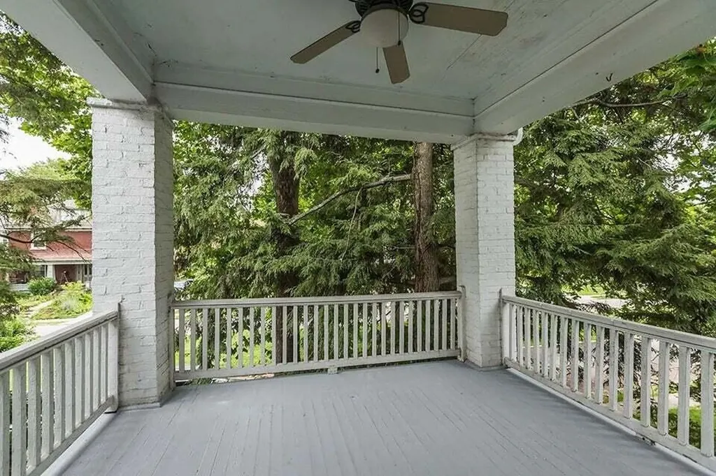 51 Mentelle Park Lexington KY 40502