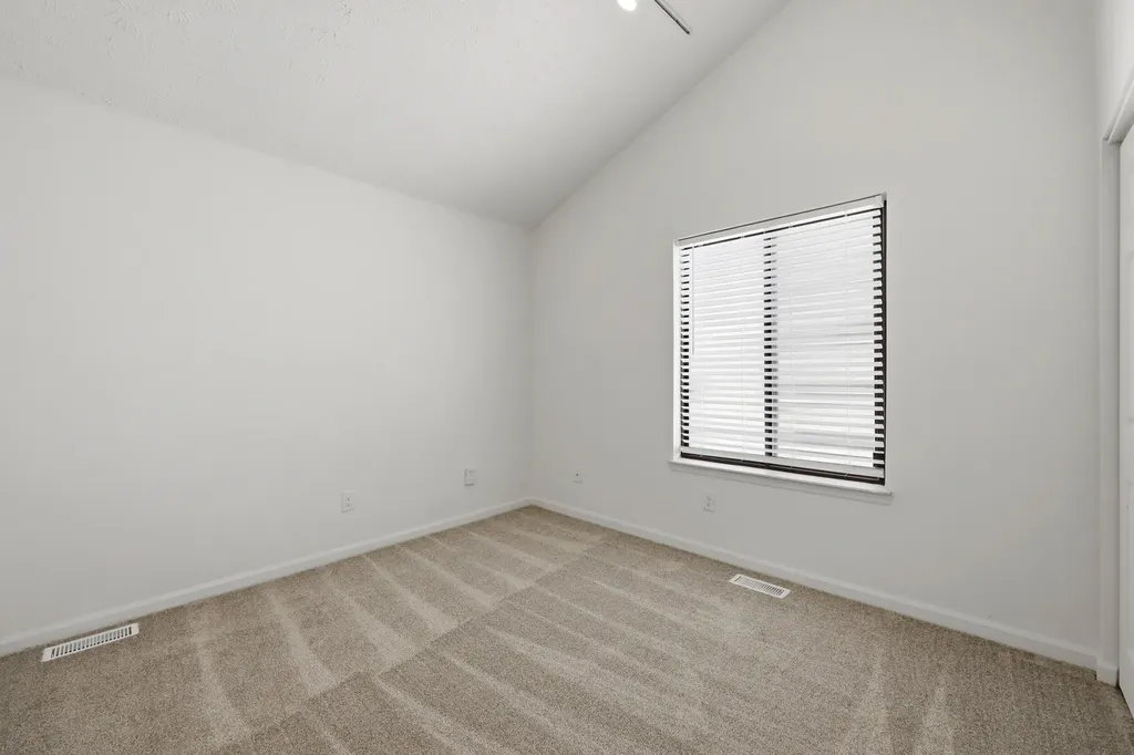 1676 Prairie Circle Lexington KY 40515