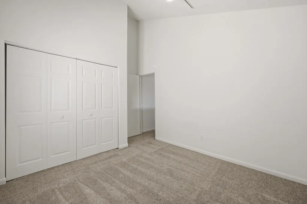 1676 Prairie Circle Lexington KY 40515