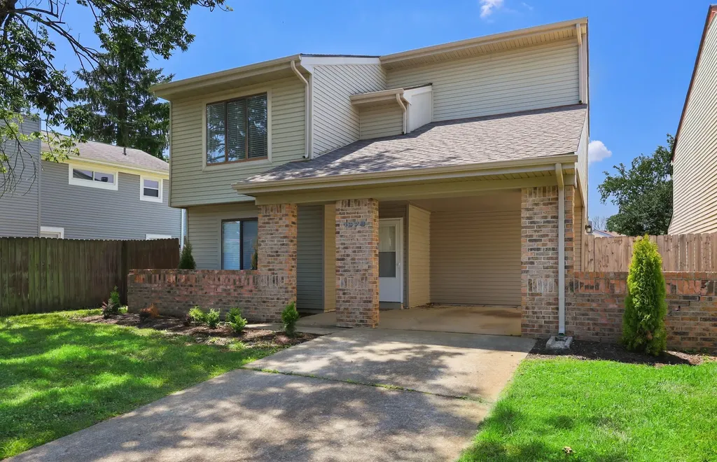 1676 Prairie Circle Lexington KY 40515