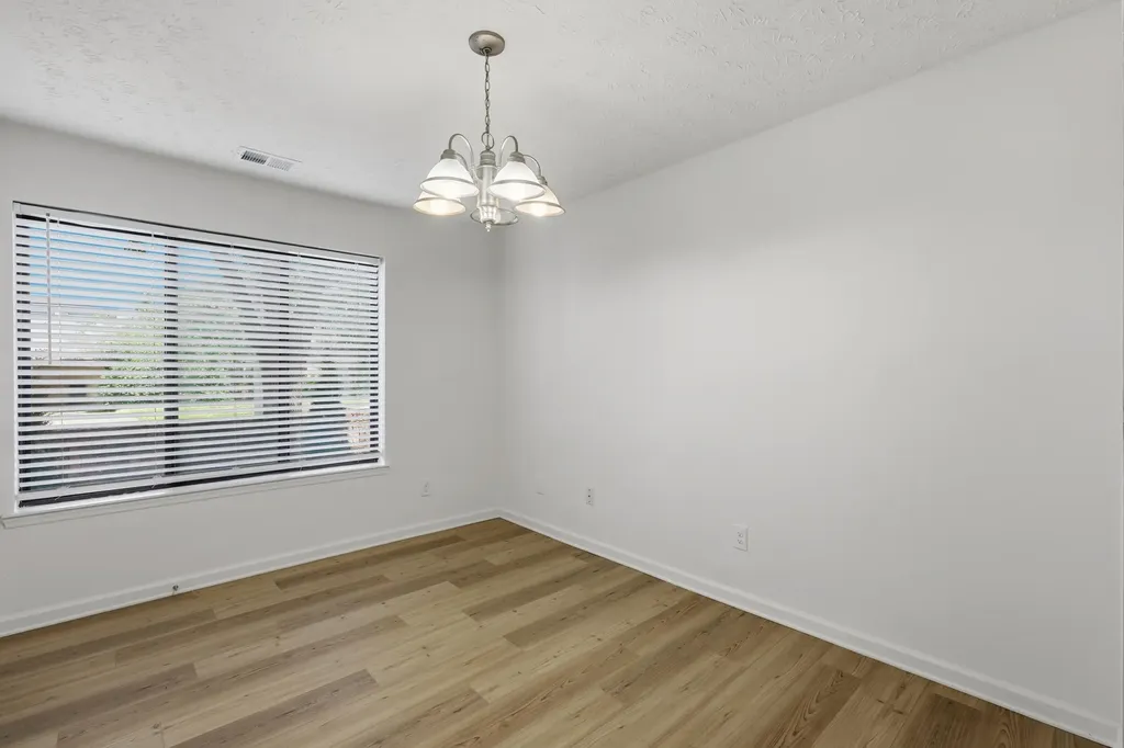 1676 Prairie Circle Lexington KY 40515