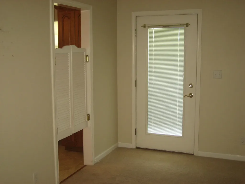 1026 S Sea Ridge Road Lawrenceburg KY 40342