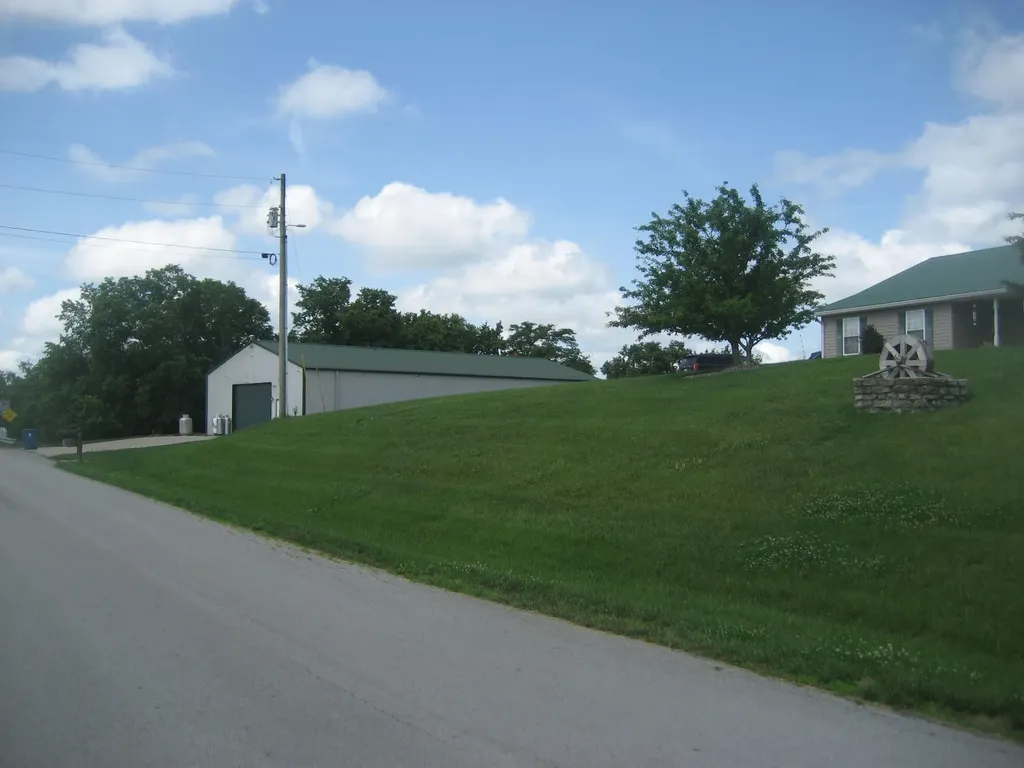 1026 S Sea Ridge Road Lawrenceburg KY 40342