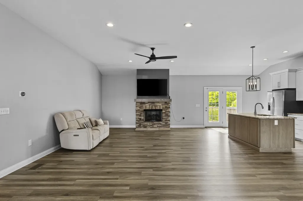 162 Westwoods Drive Georgetown KY 40324