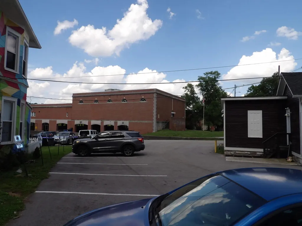 609 Taylor Avenue Frankfort KY 40601