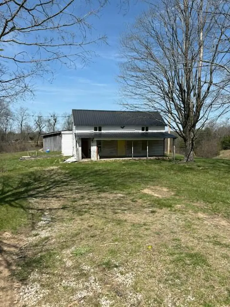 2339 Dreyfus Road Waco KY 40385
