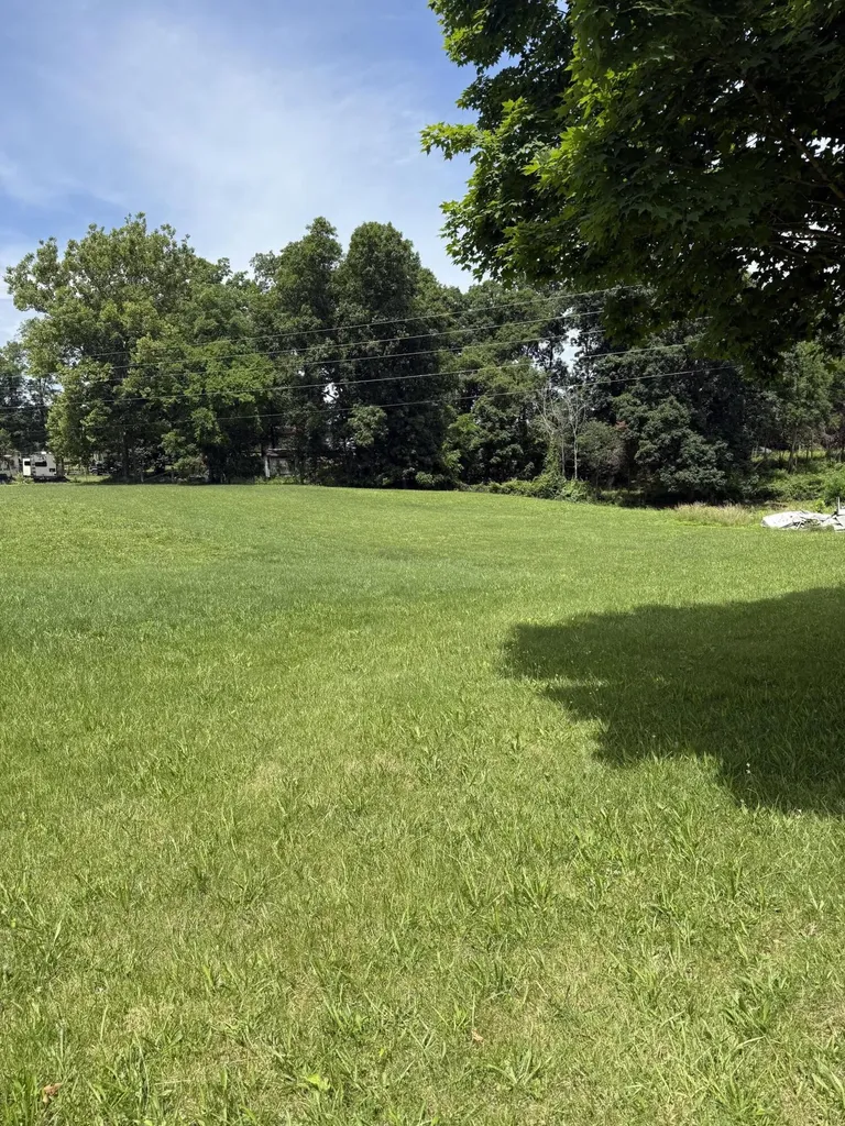 2339 Dreyfus Road Waco KY 40385