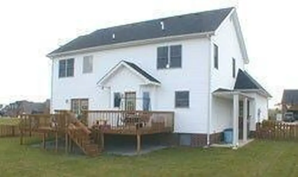 115 Locust Grove Lane Versailles KY 40383