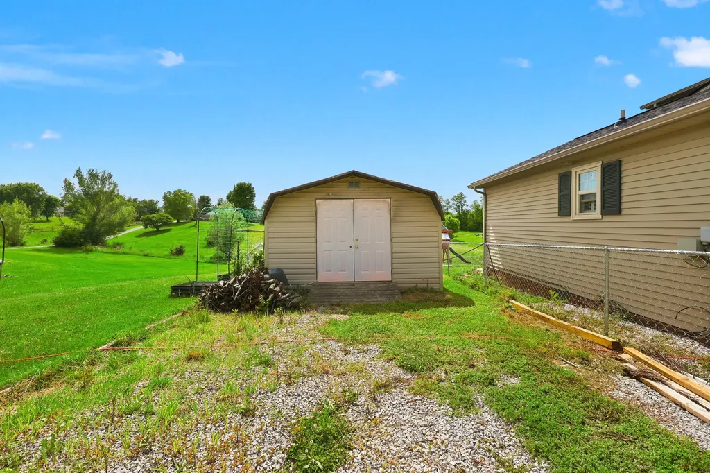 110 Saddle Brook Circle Berea KY 40403