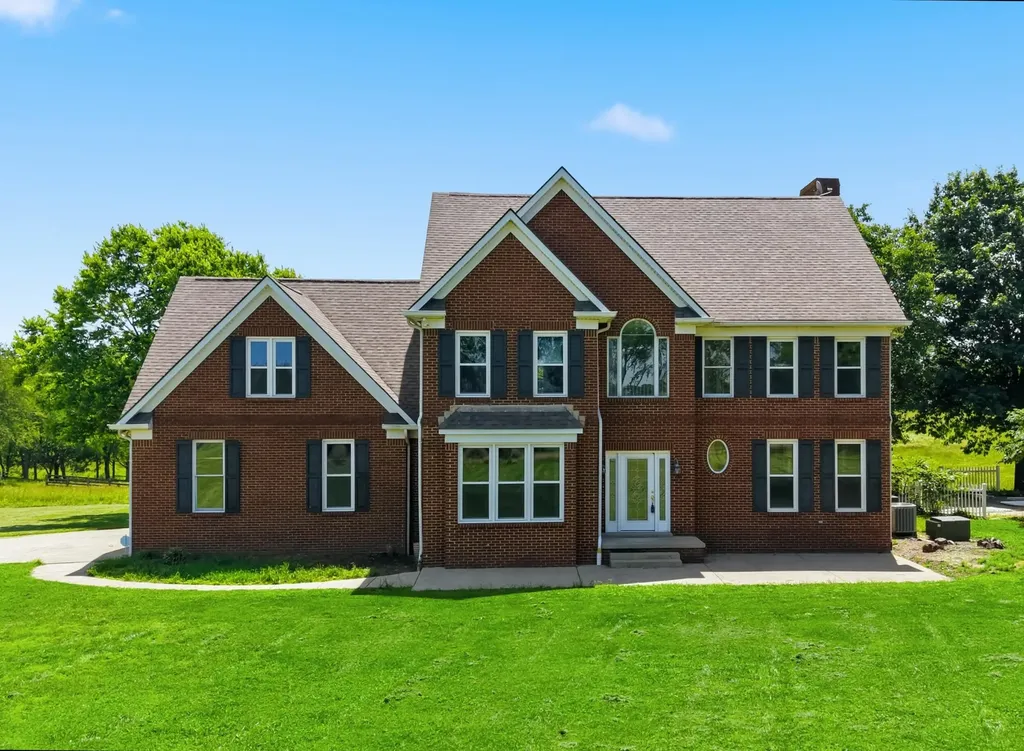 5650 Russell Cave Road Lexington KY 40511
