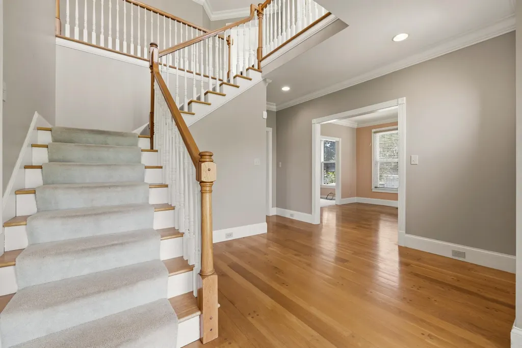 5650 Russell Cave Road Lexington KY 40511