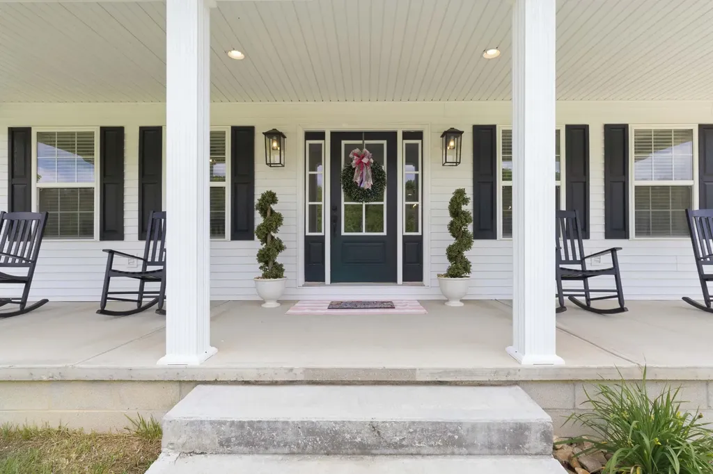 2604 Upper Rader Road Manchester KY 40962