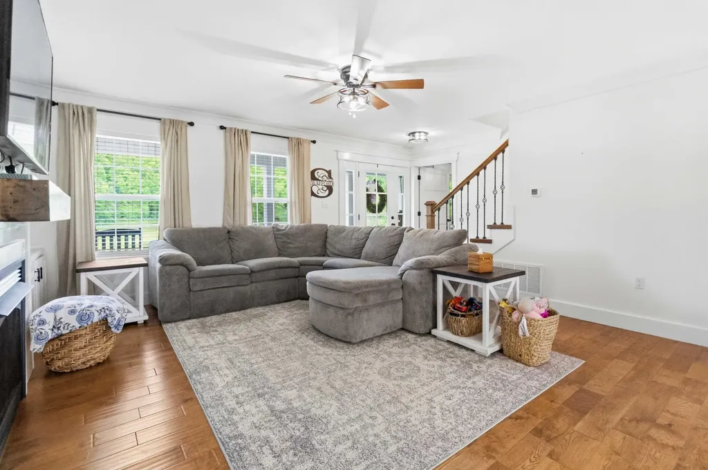 2604 Upper Rader Road Manchester KY 40962