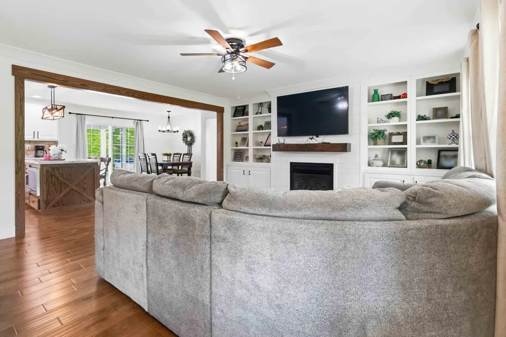 2604 Upper Rader Road Manchester KY 40962