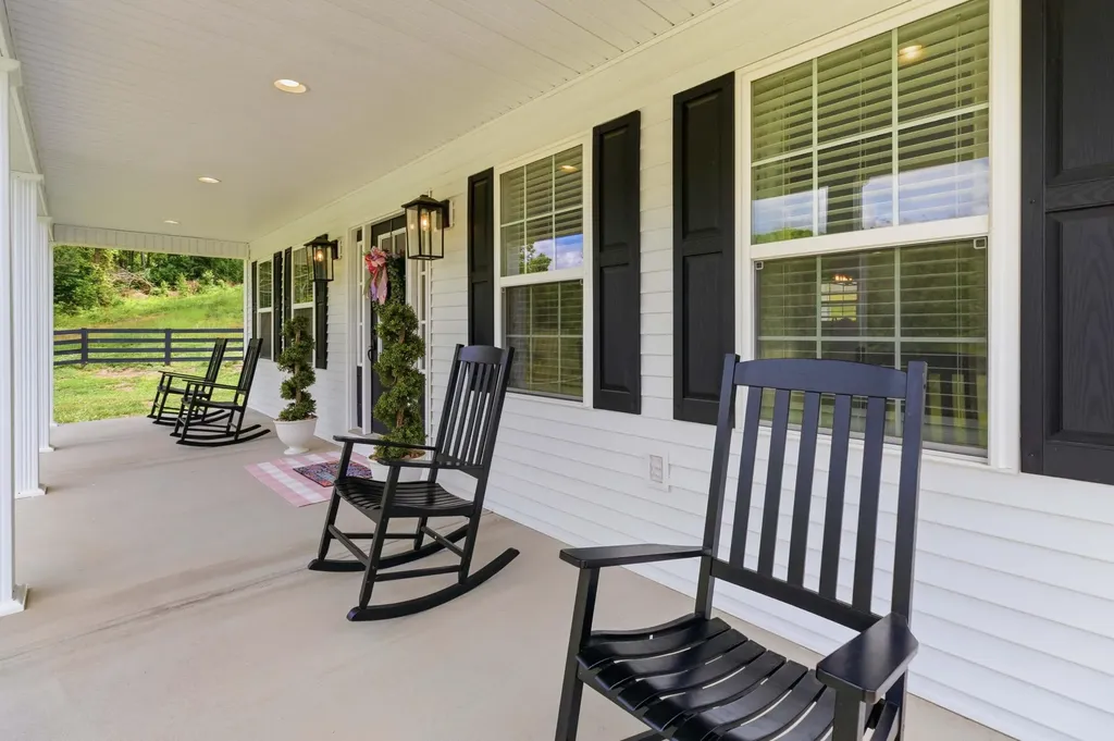 2604 Upper Rader Road Manchester KY 40962