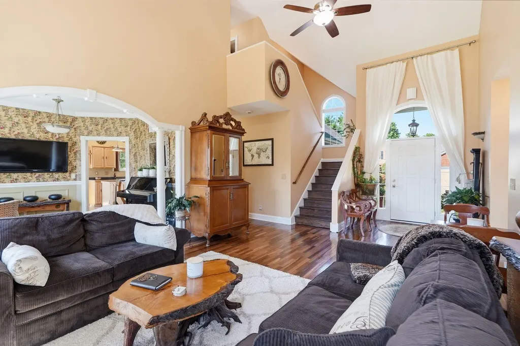 303 Stephen Road Frankfort KY 40601