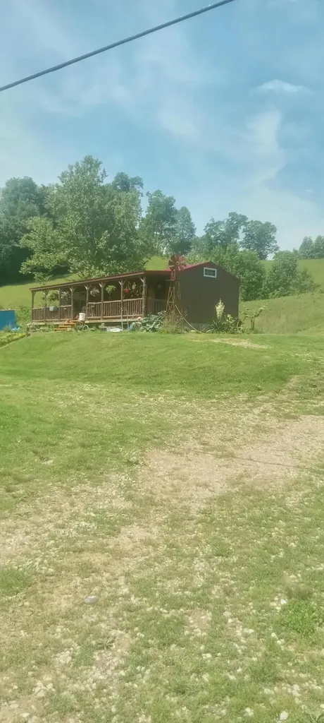 892 Pryse Road Booneville KY 41314