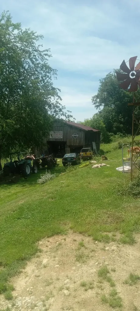 892 Pryse Road Booneville KY 41314