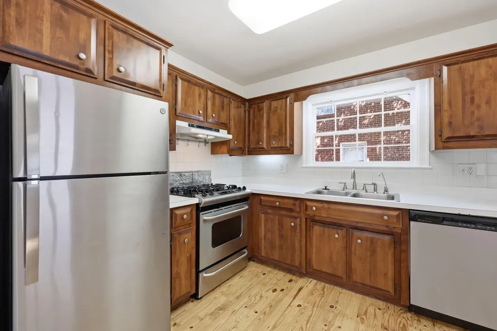 220 Barberry Lane Lexington KY 40503