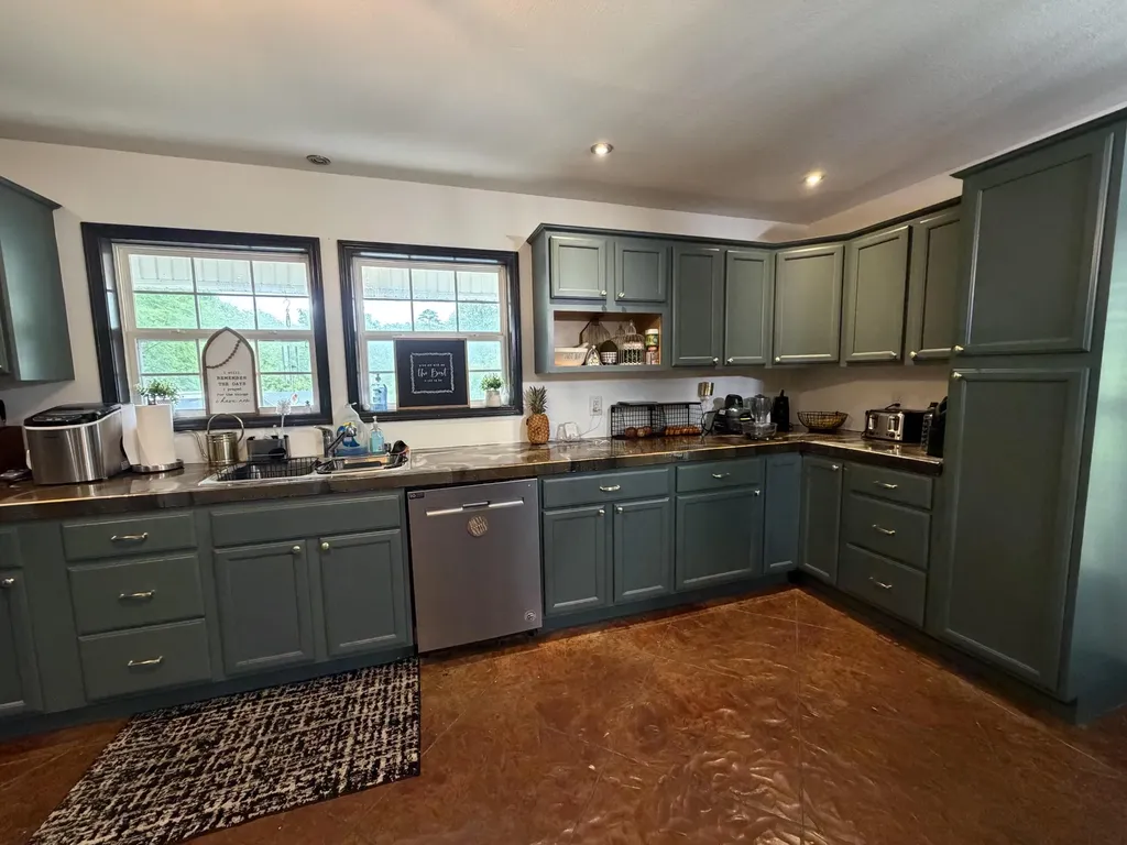 448 Scarlet Oak Drive London KY 40741