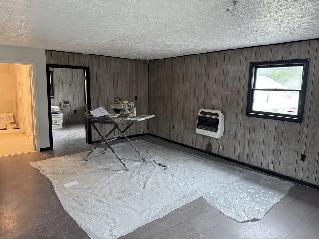 50 Back Street Frenchburg KY 40322