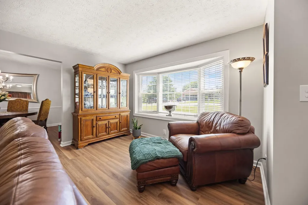 105 Jolomic Lane Georgetown KY 40324