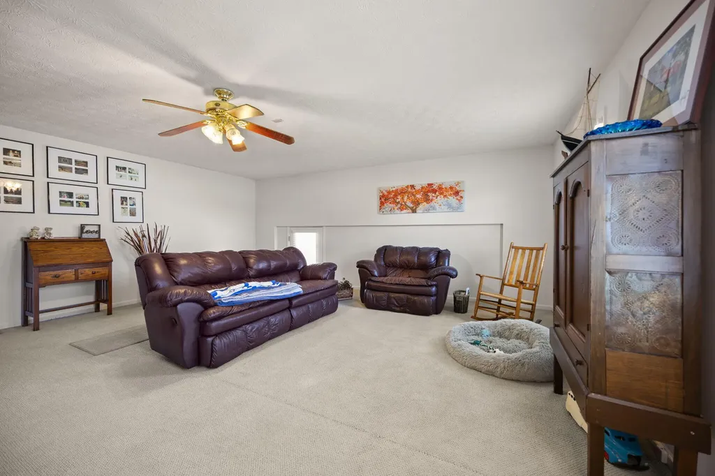 105 Jolomic Lane Georgetown KY 40324