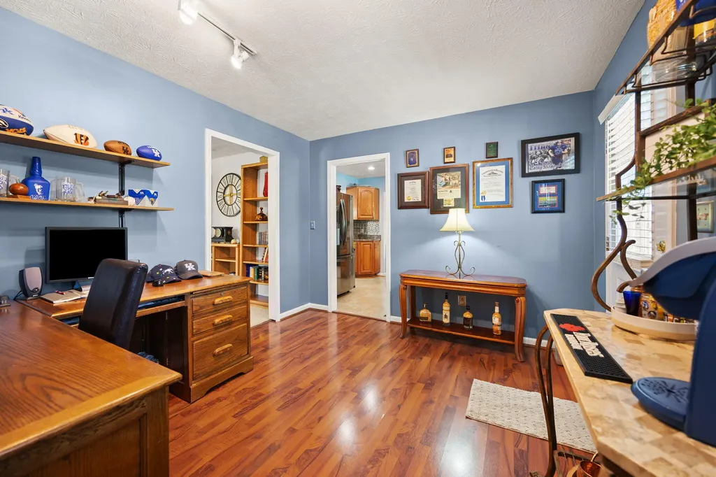 105 Jolomic Lane Georgetown KY 40324