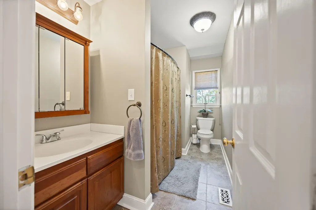 105 Jolomic Lane Georgetown KY 40324