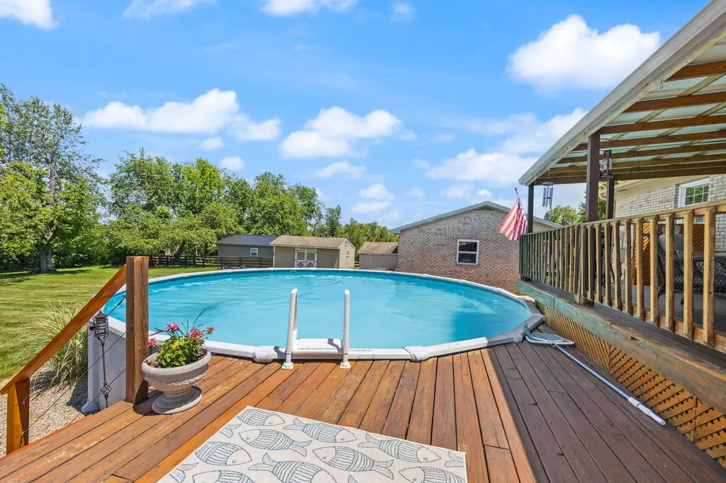 105 Jolomic Lane Georgetown KY 40324
