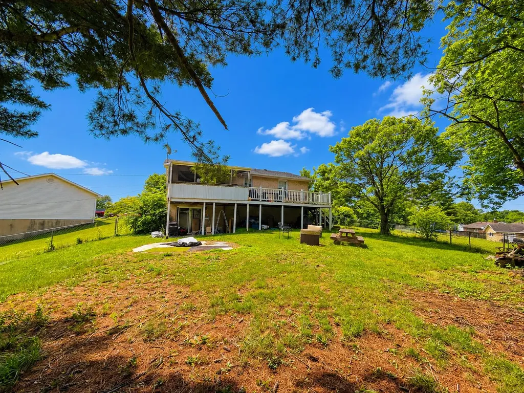 656 Magnolia Drive Mt Sterling KY 40353