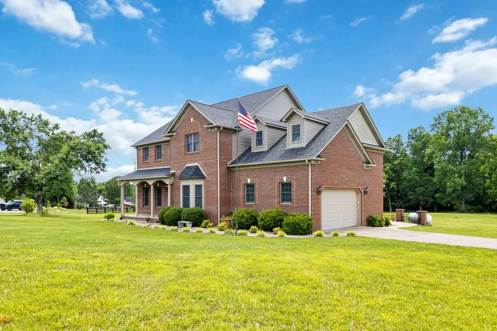 342 Silver Eagle Drive London KY 40744