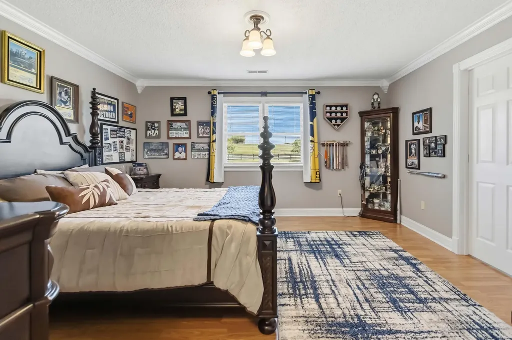 342 Silver Eagle Drive London KY 40744