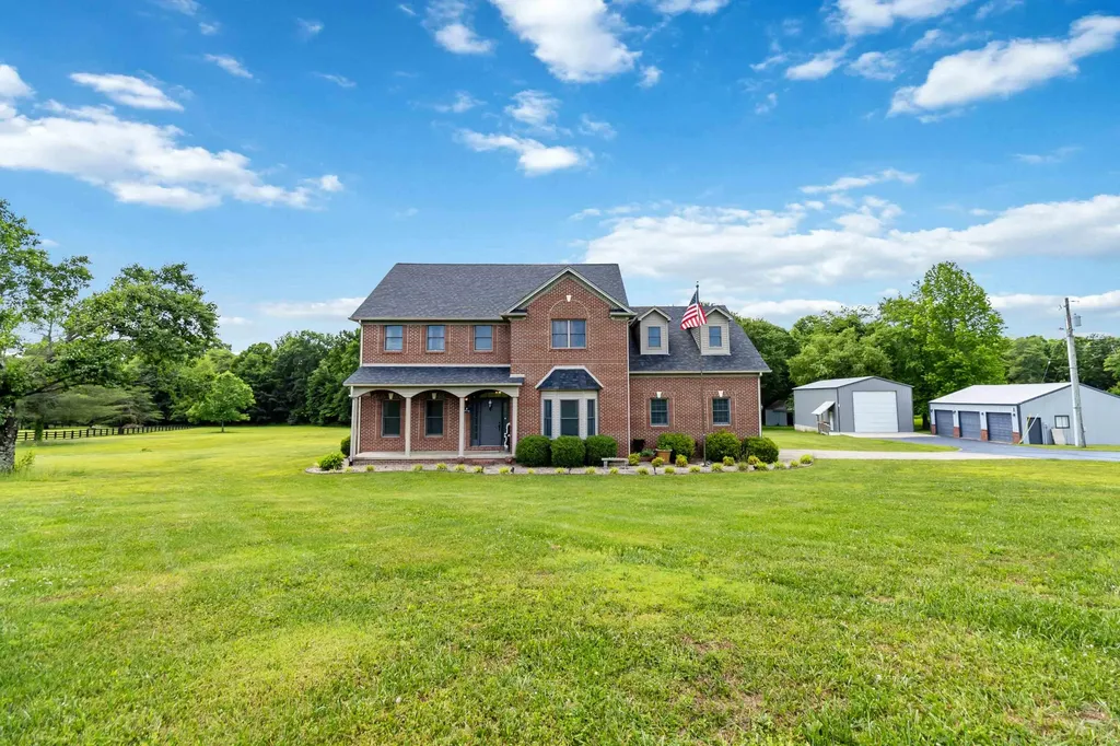 342 Silver Eagle Drive London KY 40744
