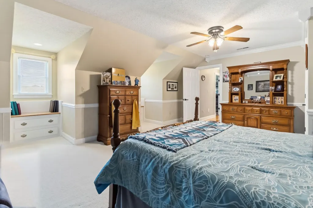 342 Silver Eagle Drive London KY 40744